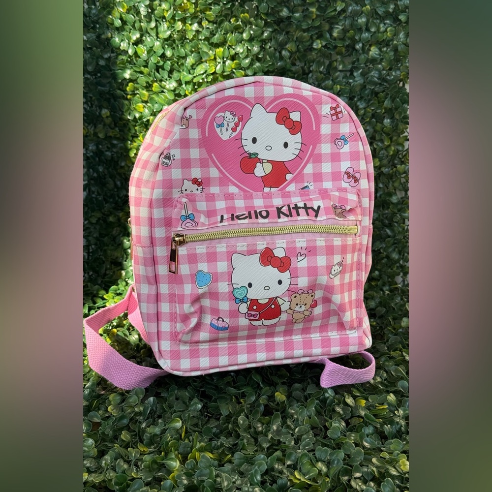 New hello kitty backpack